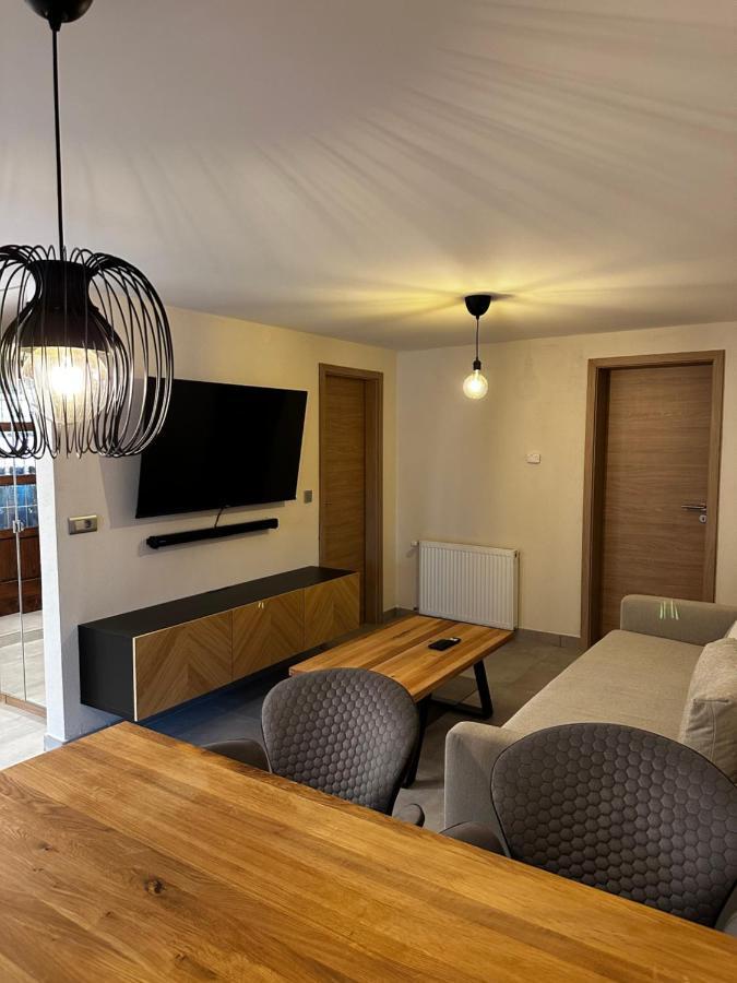 Martinova Izba - Rooms & Apartments Lasko Exterior photo