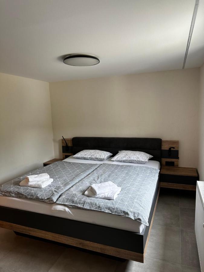 Martinova Izba - Rooms & Apartments Lasko Exterior photo